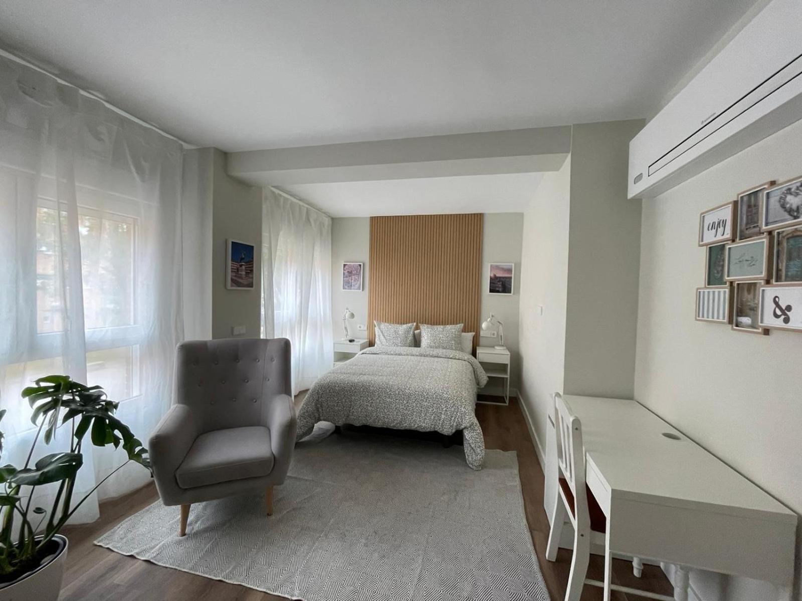 Rooms Madrid Rio Екстер'єр фото